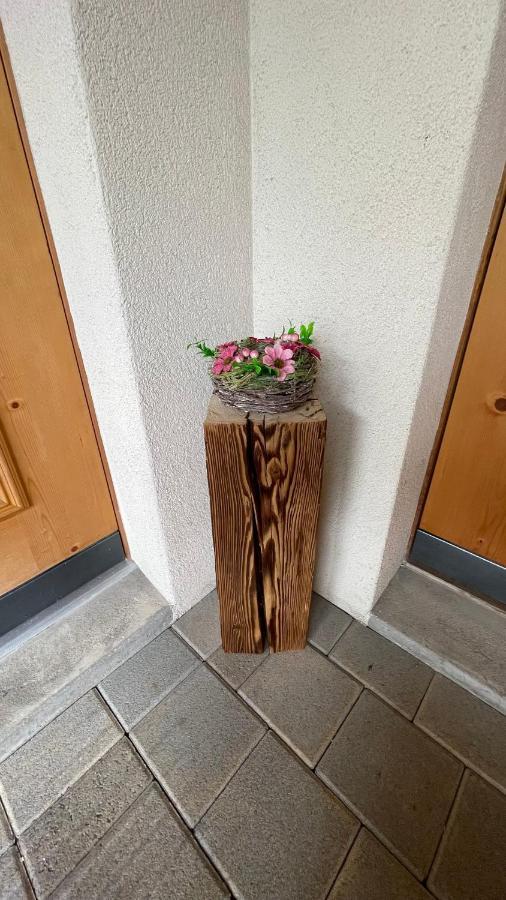 Ferienwohnung Mit Idyllischer Aussicht Klosters Luaran gambar