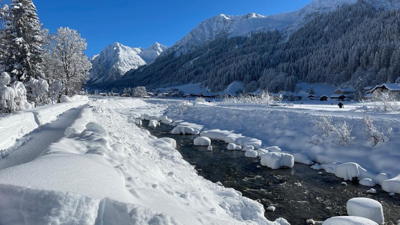 Ferienwohnung Mit Idyllischer Aussicht Klosters Luaran gambar