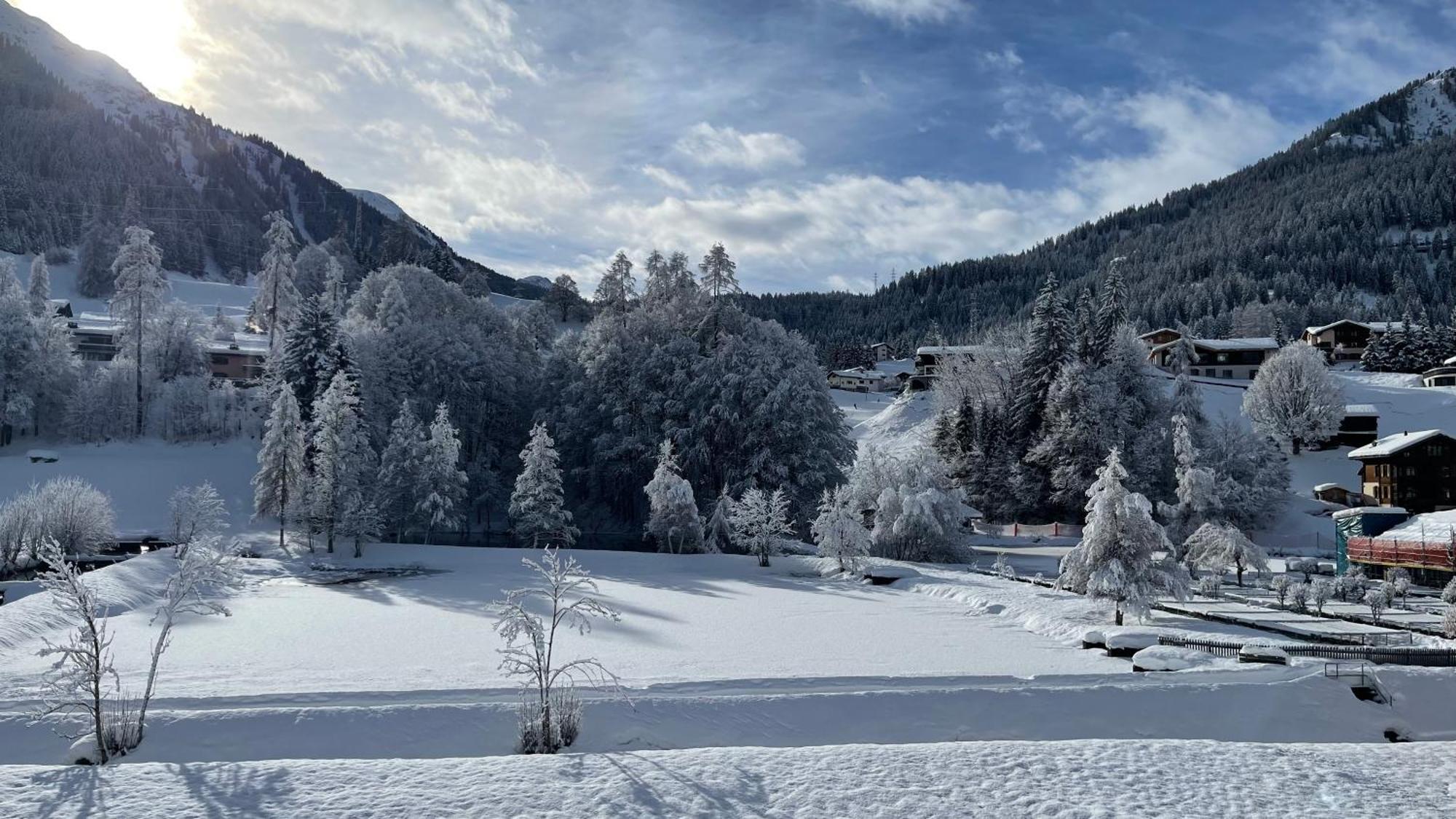 Ferienwohnung Mit Idyllischer Aussicht Klosters Luaran gambar